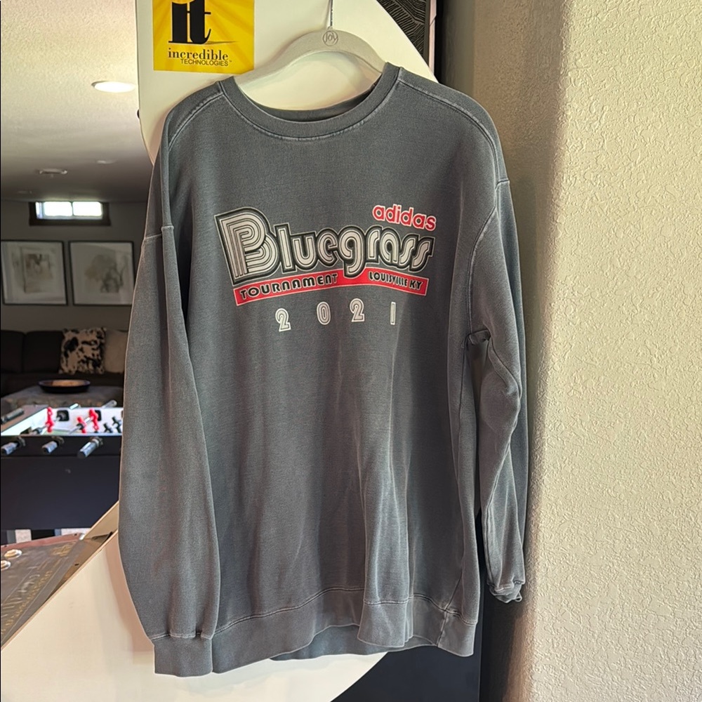 Adidas Gray Crewneck Sweater with Vintage Design